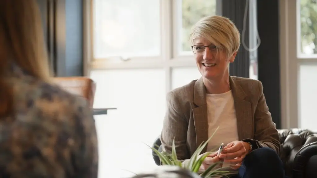Image of Bryony Wiffen in a coaching conversation